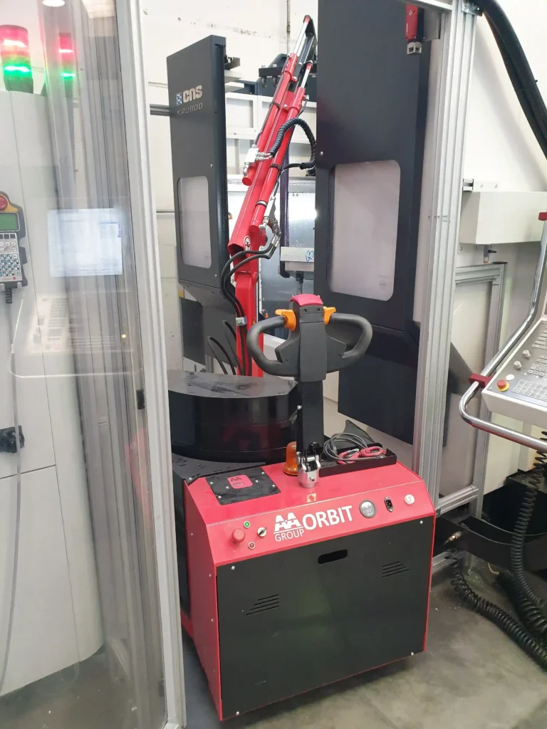 grue mobile compacte flex levage espaces restreints cnc.webp